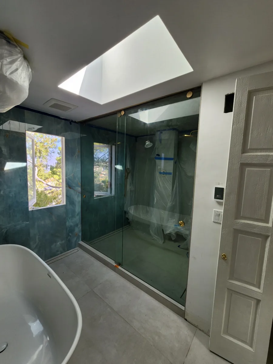 Shower Enclosure by American Glass Experts