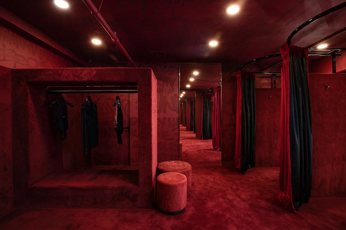 Commercial Storefront by American Glass Experts