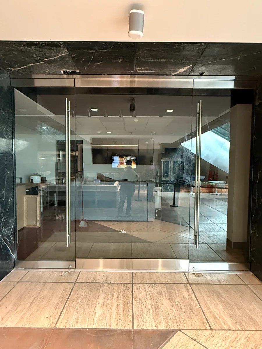 Glass Partitions by American Glass Experts