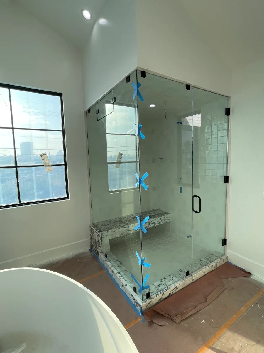 Shower Enclosure by American Glass Experts
