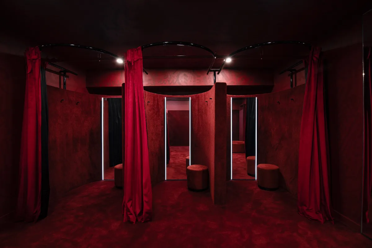 Commercial Storefront by American Glass Experts