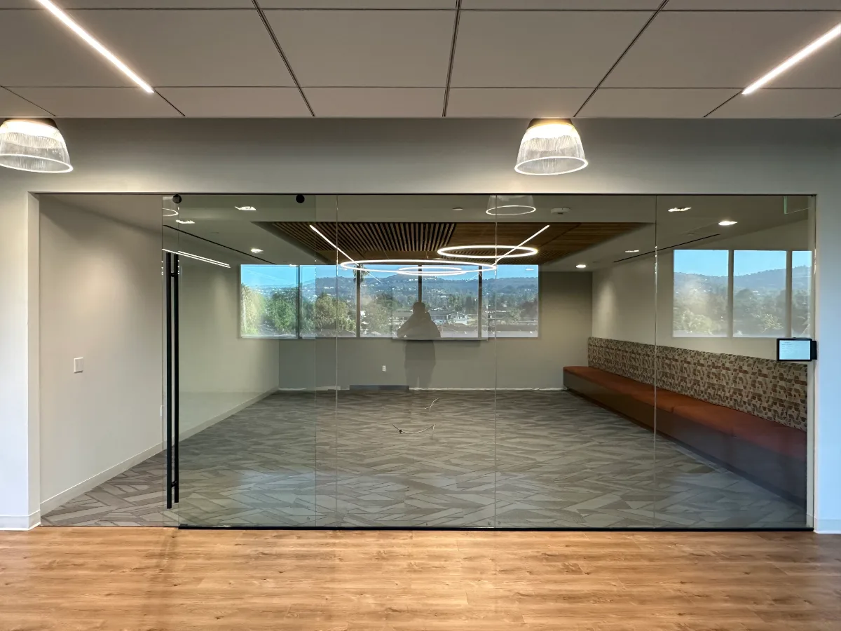 Glass Partitions by American Glass Experts