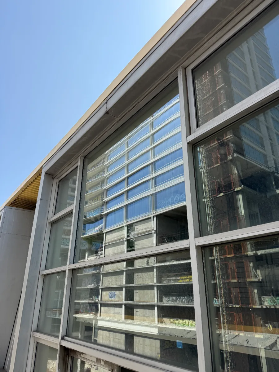 Window repair and replacement by American Glass Experts